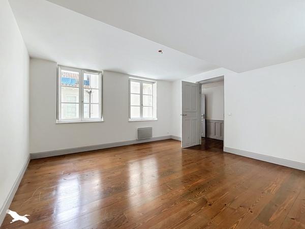 Appartement 640 764 € Bayonne 4 p 122 m² DPE C
