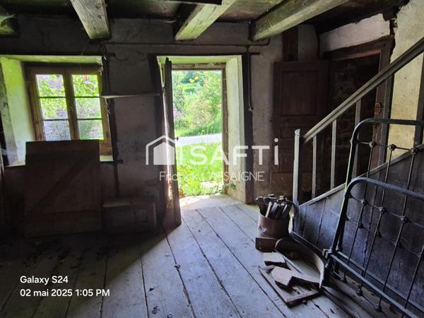 Ancien corps de ferme avec grange