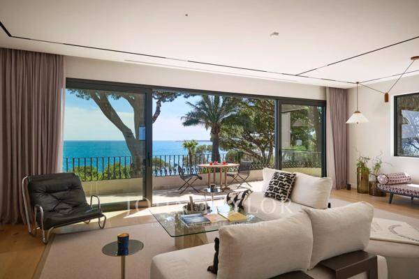 Villa de Charme Face à la Mer à Cannes