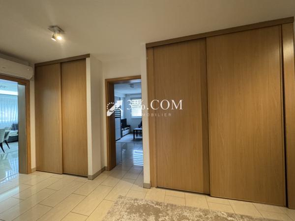 Maison 5 pièce(s) 3 chambre(s) 123 m²