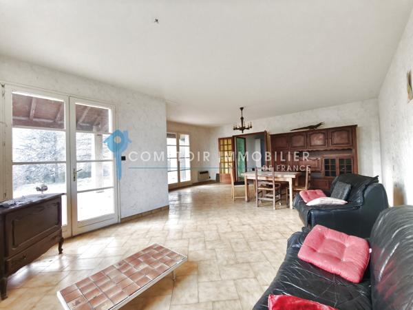 Maison
                                                                                                                                                                                                                                                                                                                        5 pièce(s)                                                                                                                                                                                                          3 chambre(s)                                                                                                                                                                                                          120  m²
