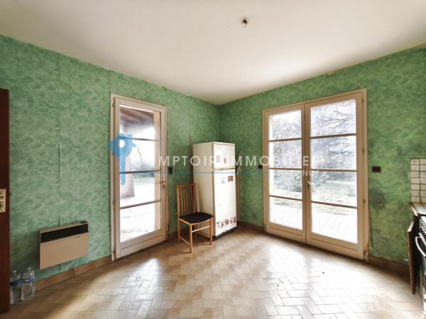 Maison
                                                                                                                                                                                                                                                                                                                        5 pièce(s)                                                                                                                                                                                                          3 chambre(s)                                                                                                                                                                                                          120  m²
