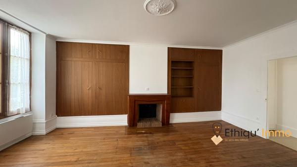 Appartement à louer, 3 pièces - Bar-sur-Aube 10200
