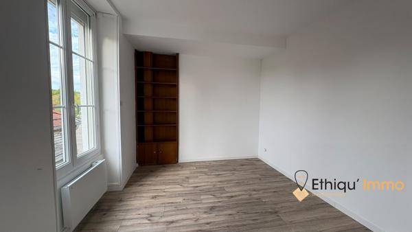 Appartement à louer, 3 pièces - Bar-sur-Aube 10200