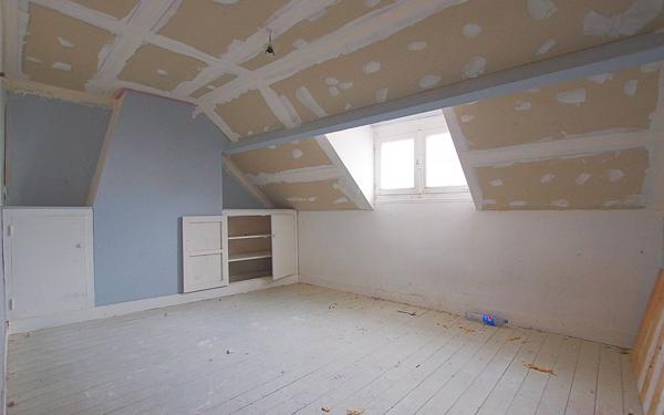 Maison à vendre    6 pièces •  Ham
