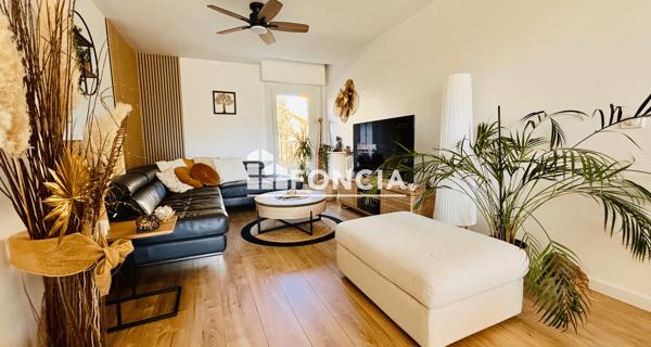 À vendre Appartement 4 pièces 67.9 m² - Hyères 83400