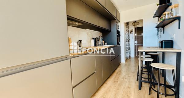À vendre Appartement 4 pièces 67.9 m² - Hyères 83400