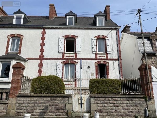 Maison à vendre à Paimpol dans les Côtes-d'Armor (22500), ref : 22023-3536