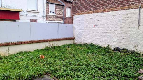 Maison de ville proche de toutes commodités