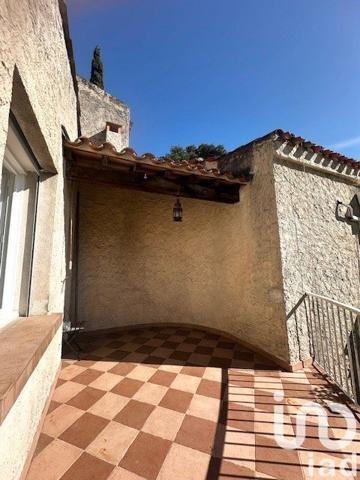 Duplex 4 pièces de 108 m² à Cassis (13260)