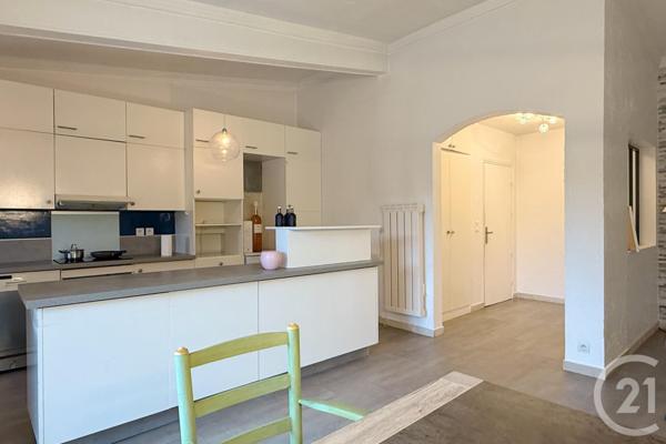 Appartement à vendre  3 pièces - 98,62 m2 CAVALAIRE SUR MER - 83