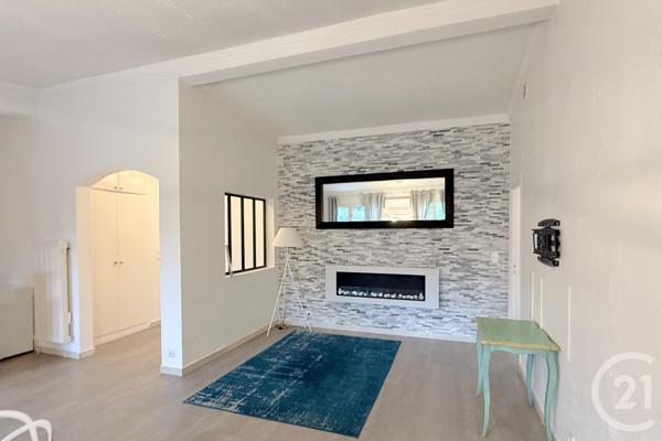 Appartement à vendre  3 pièces - 98,62 m2 CAVALAIRE SUR MER - 83