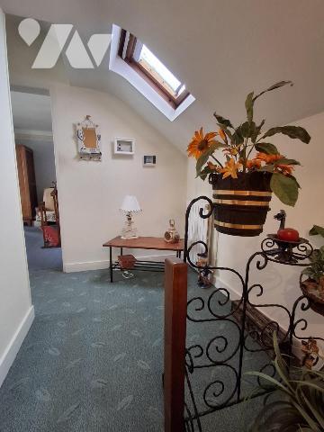 Couëron Bourg, maison ancienne à rénover sur environ 550 m2 de terrain