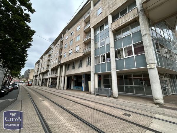 Parking à vendre 15m² Le Mans (72000)