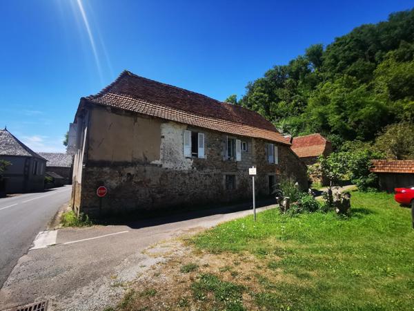 Maison à BEAULIEU-SUR-DORDOGNE, 19120 - 6 pièces 90m²