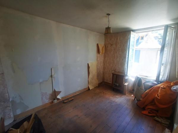 Maison à BEAULIEU-SUR-DORDOGNE, 19120 - 6 pièces 90m²