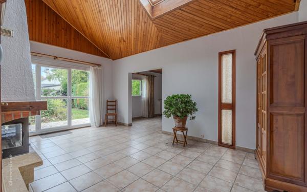 Maison à vendre    5 pièces • 90 m2 Noisy-le-Grand