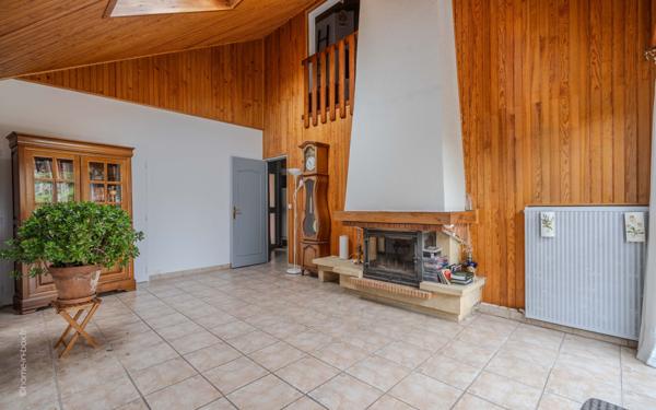Maison à vendre    5 pièces • 90 m2 Noisy-le-Grand