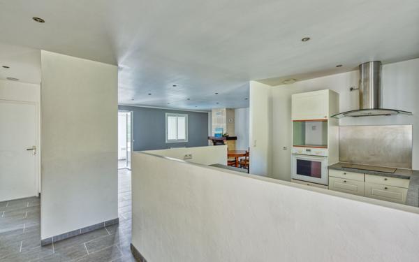 Maison à vendre    4 pièces • 101 m2 Cestas