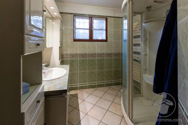 Vente                                                      Maison
                        
                     7 pièces                      167 m2                     à Biscarrosse