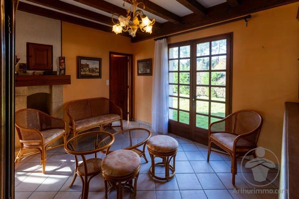 Vente                                                      Maison
                        
                     7 pièces                      167 m2                     à Biscarrosse