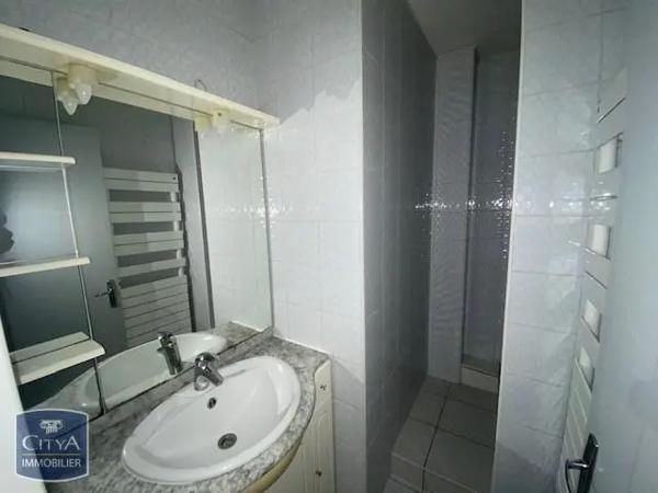 Appartement à louer 3 pièces 56.84m²