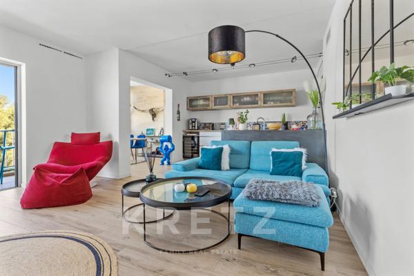 10 du port de Sanary et 5min des plages