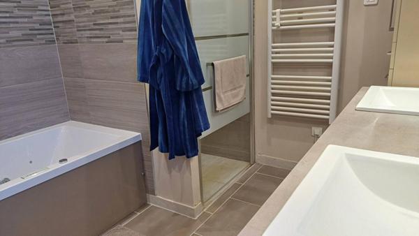 MAISON PICARDE EN BRIQUES