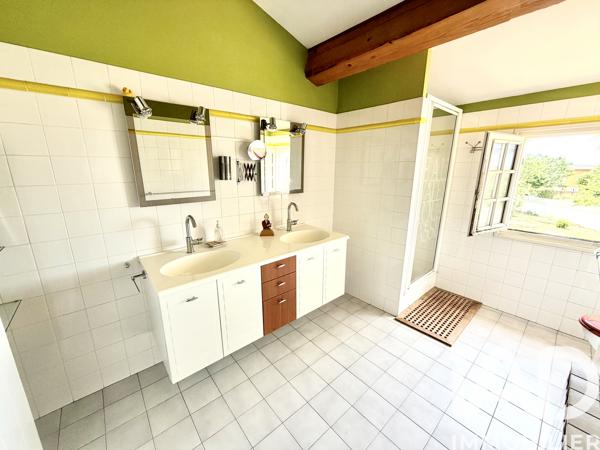 Maison à vendre 7 pièces 177 m² Bouillargues