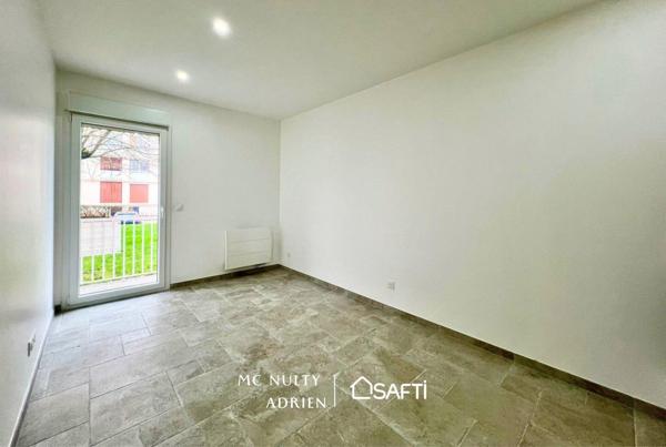 Immeuble de 2 appartements loués refait à neuf