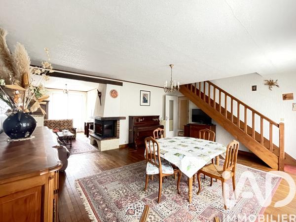 Maison à vendre 8 pièces 150 m² Saint-Rémy-lès-Chevreuse