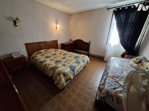 Maison en pierre de 141 m² hab - 3 chambres à ARVERT - à 10 mns de la MER