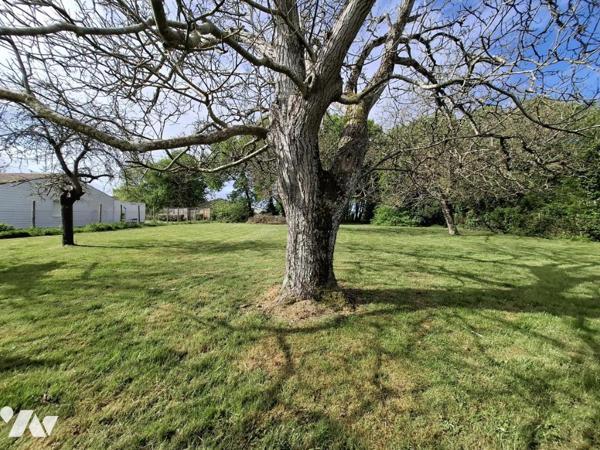 Maison en pierre de 141 m² hab - 3 chambres à ARVERT - à 10 mns de la MER
