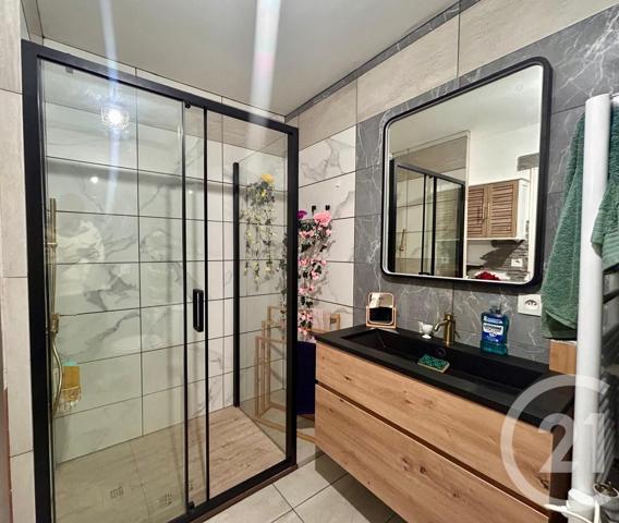 Appartement F2 à vendre  2 pièces - 43,46 m2 LE CANNET - 06