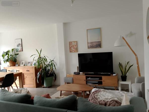 Maison à louer à Tinténiac en Ille-et-Vilaine (35190), ref : 35084-L329