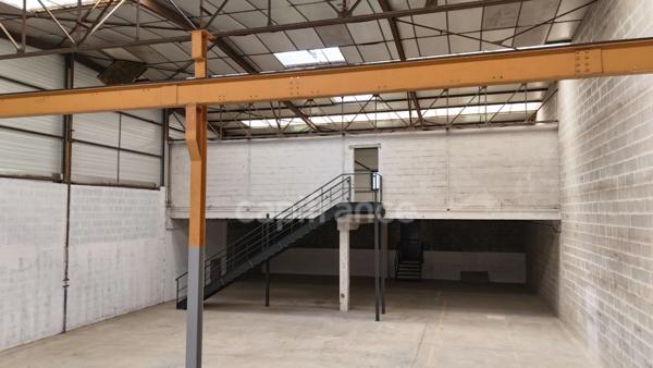 LOCAL D'ACTIVITE 581 M² – CAEN NORD – FRAIS DE NOTAIRE RÉDUITS - RÉHABILITATION PREMIUM