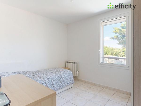 Maison
         5 pièces
        - 113 m² Exclusivité 269 000 € *