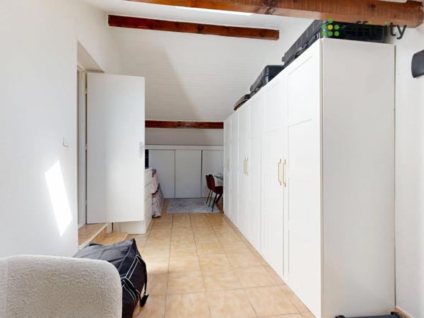 Maison
         5 pièces
        - 113 m² Exclusivité 269 000 € *