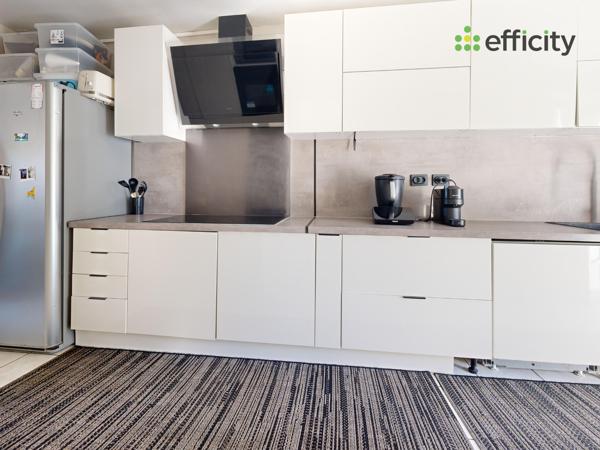 Maison
         5 pièces
        - 113 m² Exclusivité 269 000 € *