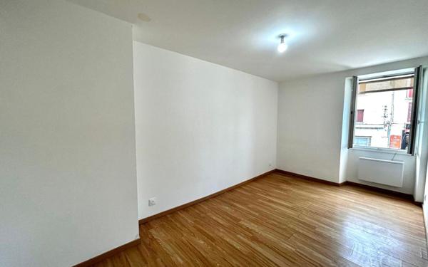 Appartement à louer    3 pièces •  Périgueux