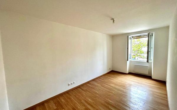 Appartement à louer    3 pièces •  Périgueux