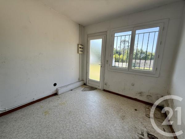Maison à vendre  6 pièces - 112 m 2   ST PIERRE D OLERON  - 17
