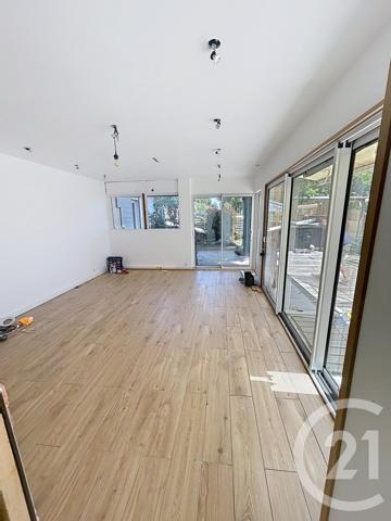 Maison à vendre  6 pièces - 153 m 2   MARCHEPRIME  - 33