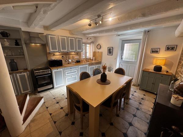 A vendre dans le Golfe de SAINT TROPEZ / COGOLIN.