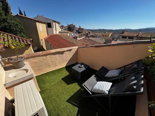 A vendre dans le Golfe de SAINT TROPEZ / COGOLIN.