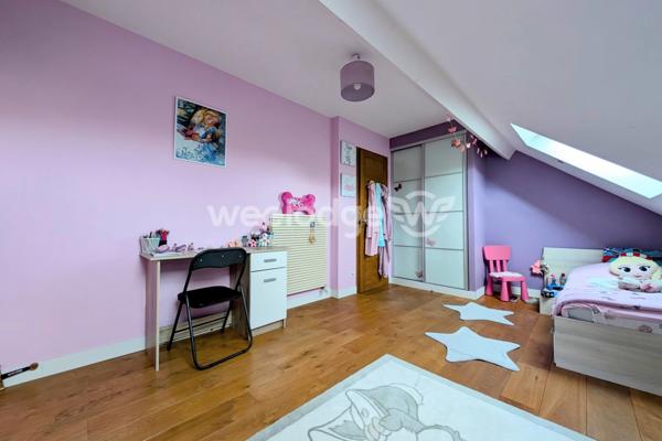 Maison à vendre 6 pièces de 125 m² à La Verrière