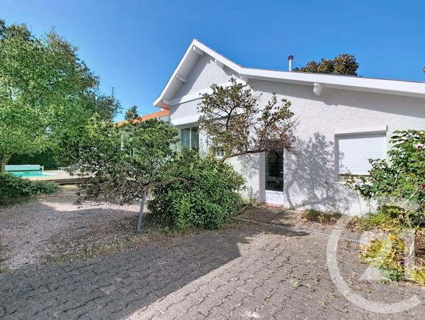 Maison à vendre  5 pièces - 128,52 m 2   ARCACHON  - 33