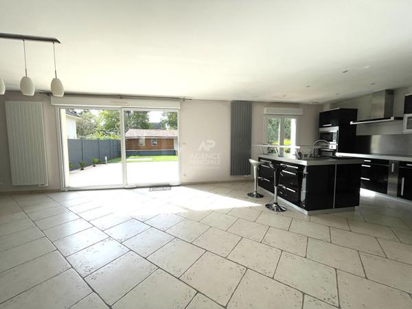 Maison Eragny 6 pièce(s) 166 m2 €549 000 - Référence 7277