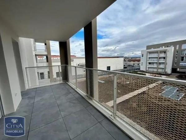 Appartement à louer 3 pièces 66.76m² Villefranche-sur-Saône (69400)