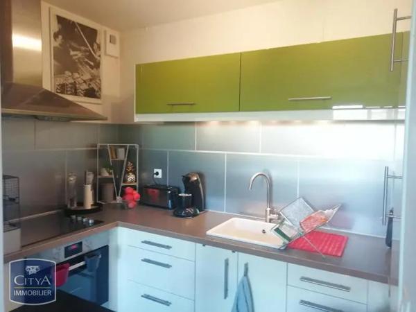 Appartement à louer 2 pièces 39.45m² Chinon (37500)